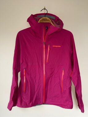 Patagonia Women’s Stretch Rainshadow Jacket - Craft Pink - Small